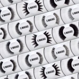 MAKE OFFER ❤️🤓
IL MAKIAGE Dramatic Black False Lashes
New sealed in box
MSRP-$25